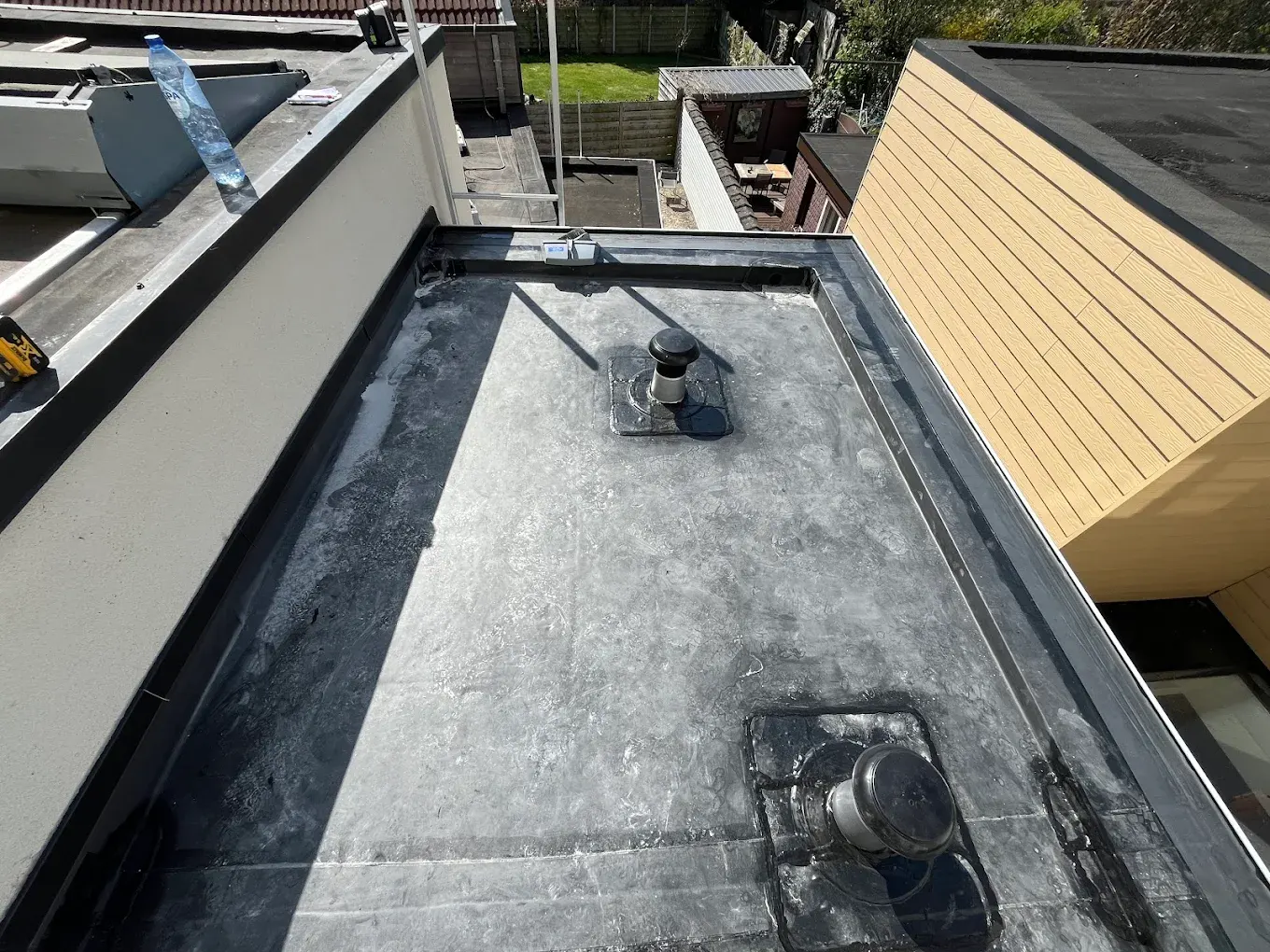Realisatie van een plat dak in EPDM